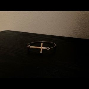 cross bracelet